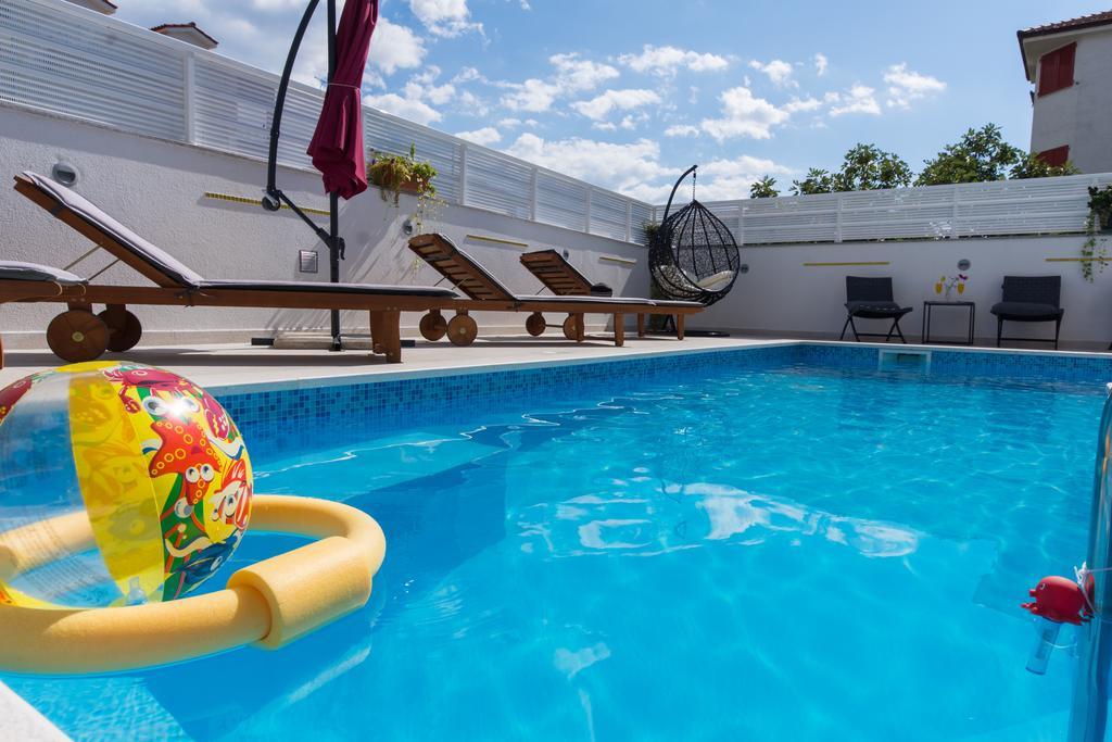 Marko Apartments Kastela Exterior photo