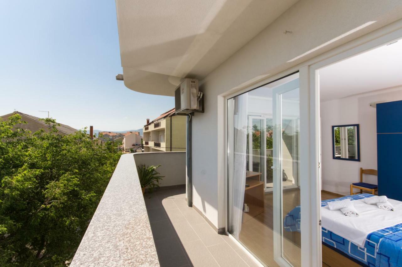 Marko Apartments Kastela Exterior photo